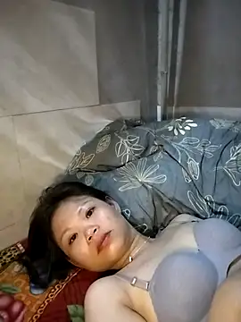 LinhNa999's cam snapshot