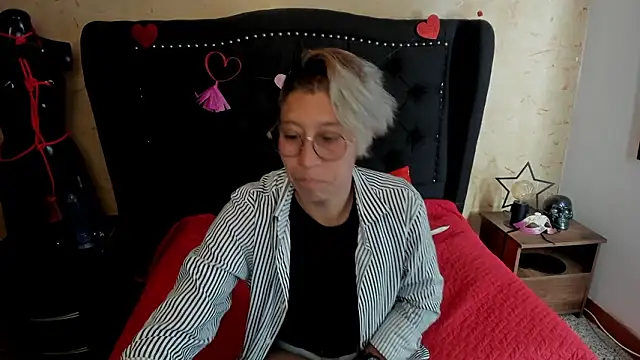 Kali_Panther's cam snapshot