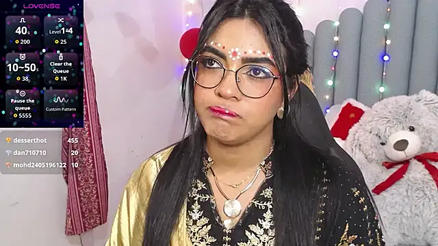 lakshmiraniii live sex cam