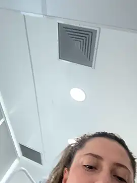 Shiarami live sex cam