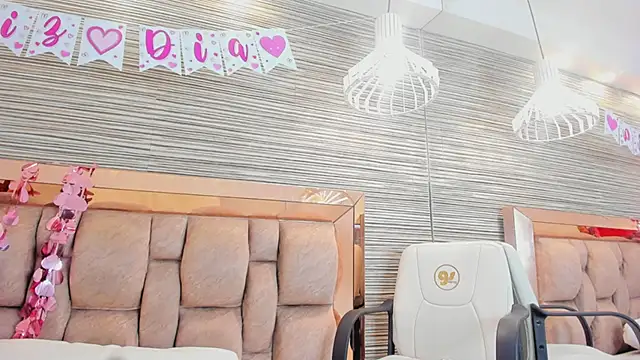 annie_shine_ live sex cam