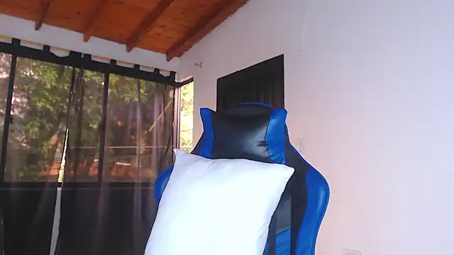 Drake_Nassir4 live sex cam