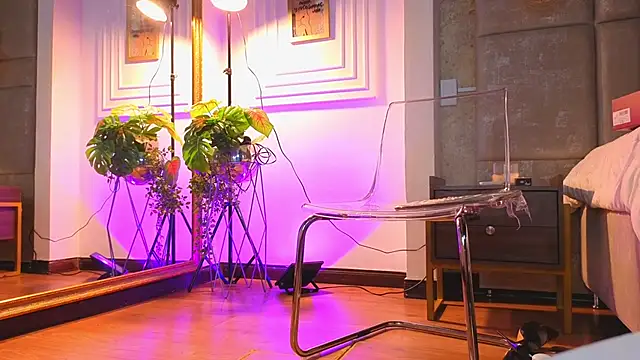 AlessiaLondon's cam snapshot