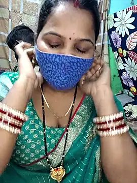 Aditya_sanjna's cam snapshot