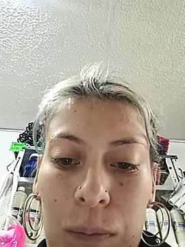 Tefannyy_ live sex cam