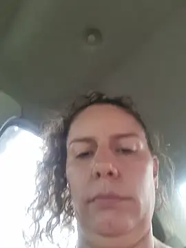 Nina_vallon live sex cam