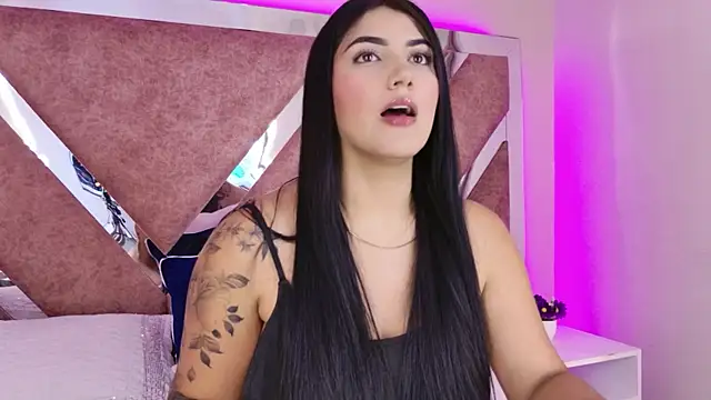 PaulinaDuarte live sex cam