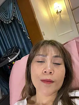ada-xx live sex cam