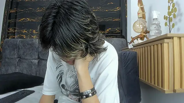 Diamond_twink live sex cam