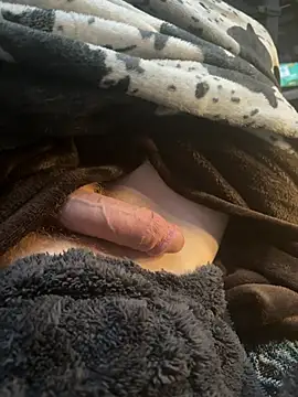 BIGxRED live sex cam