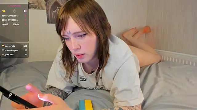 Alice_moonshard live sex cam