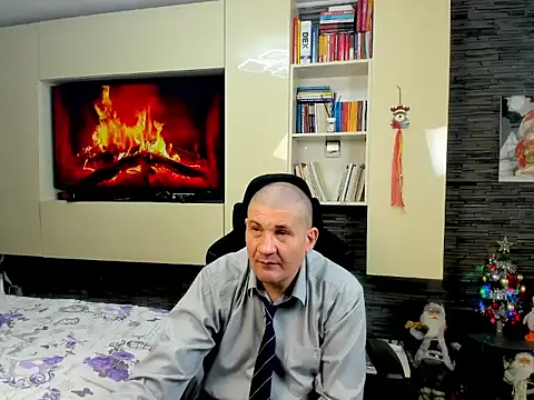 SpartacusDaddy48's cam snapshot