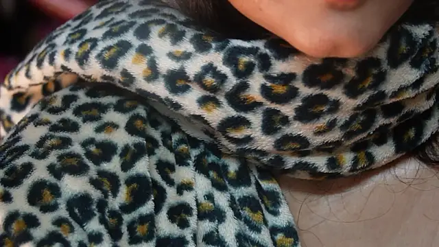 -AyeshaSinghania- live sex cam