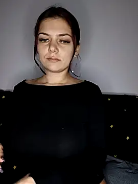 LadyNora live sex cam