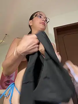 gabyaridi live sex cam