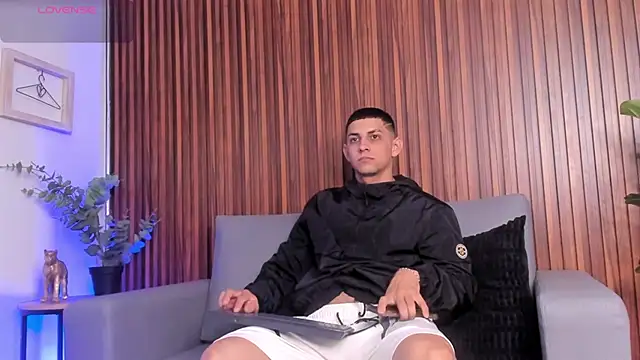 Alex_cute77 live sex cam