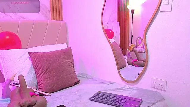 ashley__foxx_'s cam snapshot