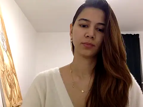 KiraVixenSweet's cam snapshot