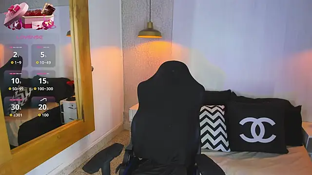 VladHellsing4 live sex cam