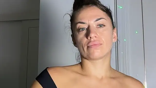 Roriann's cam snapshot