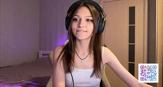 MilaMiuu's cam snapshot