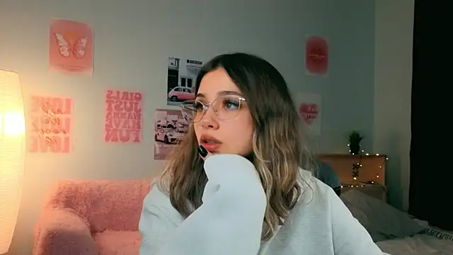 dinnerwithflowers's cam snapshot