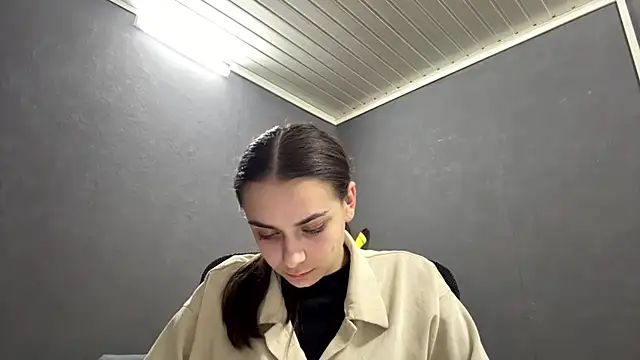 SarahHeadly's cam snapshot