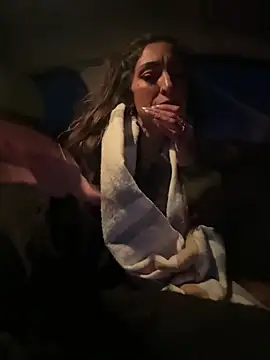 Amani_thewolf live sex cam