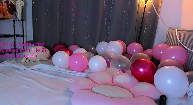 WarmAtEdges's cam snapshot