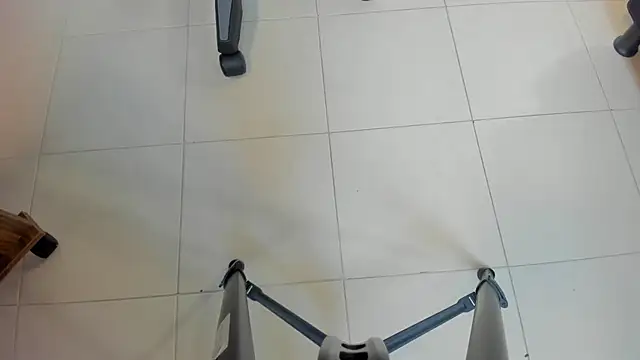 bella_bread's cam snapshot