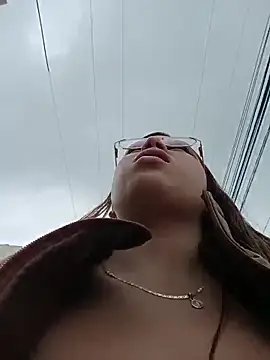 Rouse_24_'s cam snapshot