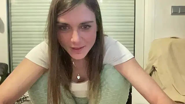 New_Bad_Bunny's cam snapshot