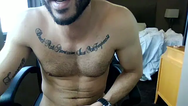 Strokeking4u's cam snapshot