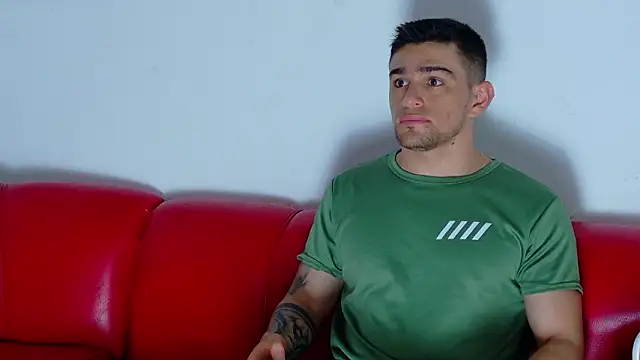 Sexy_Alejandro_ live sex cam