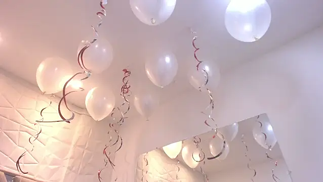 raquell_moore's cam snapshot