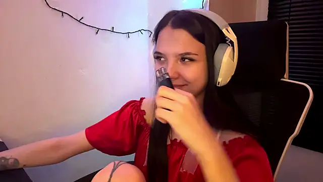 HanaMantanaDell's cam snapshot