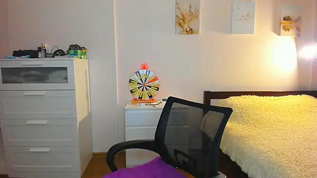 Ellista live sex cam