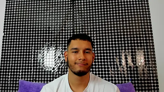 ander_montoyaa's cam snapshot