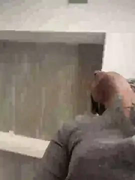 Your_Paris's cam snapshot