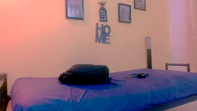 sexiempoderada18's cam snapshot