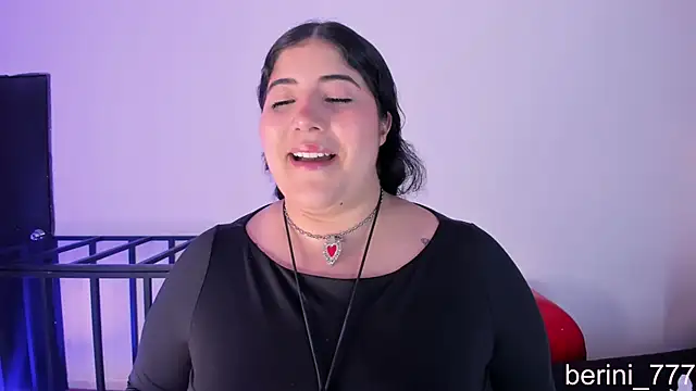 AmberiniHoffman live sex cam