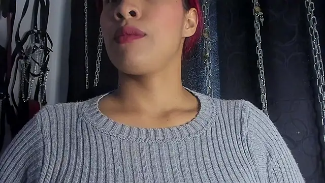 charrlotte_quinn live sex cam