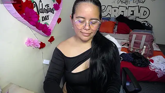 Miss__kendra_'s cam snapshot