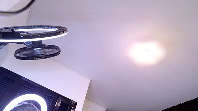 Sophie19__'s cam snapshot