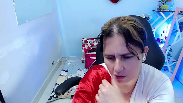 victoria_jones's cam snapshot