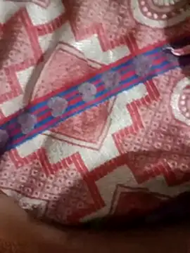 Cute-newpari's cam snapshot