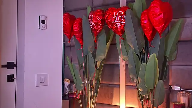 NayaBliss's cam snapshot