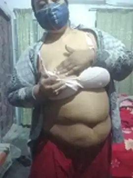 momo_loves's cam snapshot