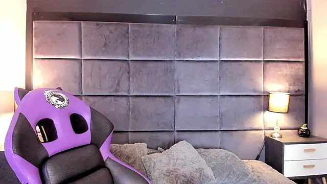 CHERRYY_BOMB_ live sex cam