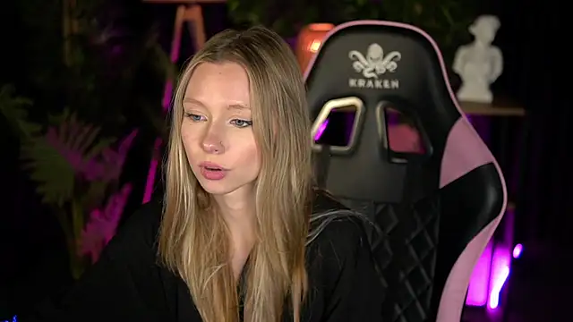 SweetDaisy_me's cam snapshot